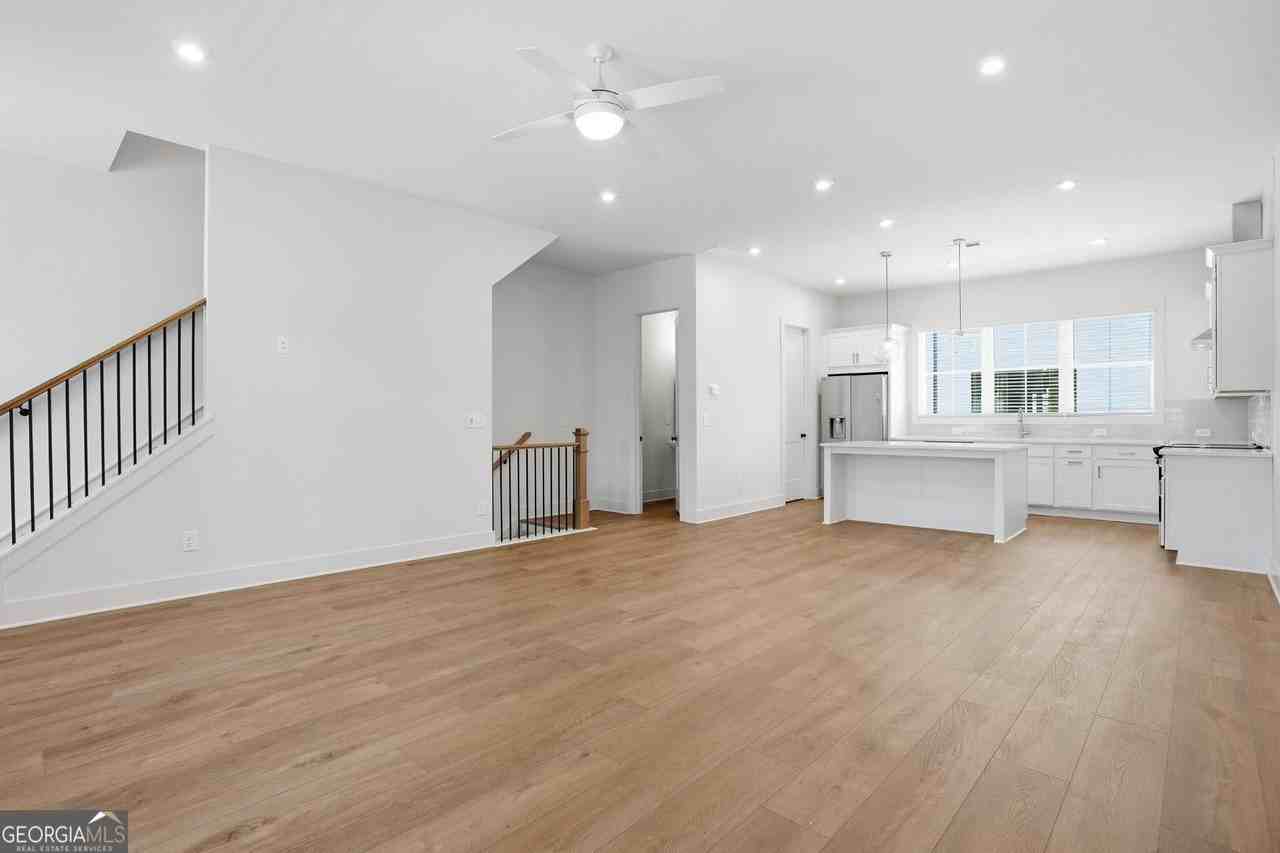2597 Mackintosh Ct - Photo 7 of 45