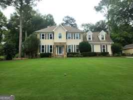 featured image of 270 S Shore Dr