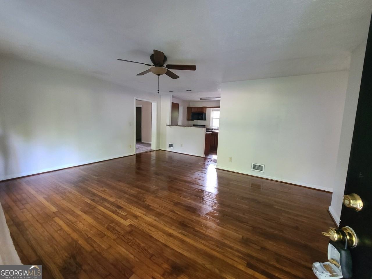 6324 Natha Ave - Photo 2 of 14