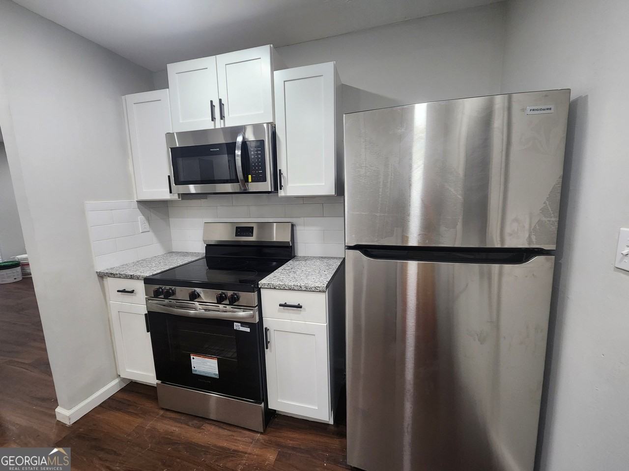 2939 Gleason Ave - Photo 5 of 20