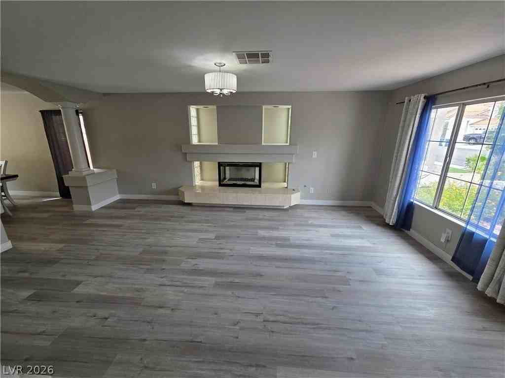 3628 Deer Flats St - Photo 4 of 34