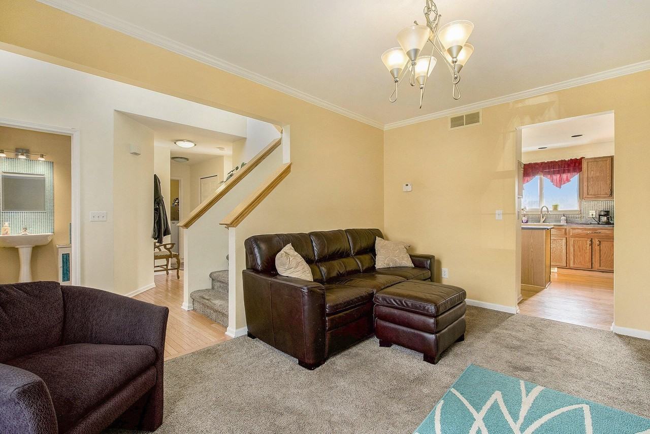 7848 Trotters Park St - Photo 4 of 36