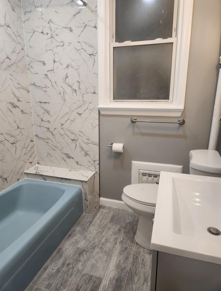 334 Stegman Pkwy - Photo 6 of 19