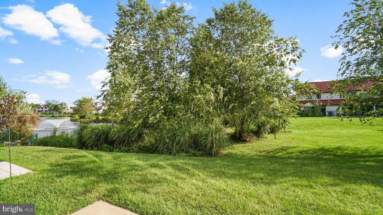 45-B Queen Neva Ct - Photo 2 of 14