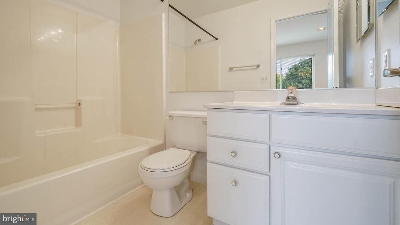 45-B Queen Neva Ct - Photo 7 of 14