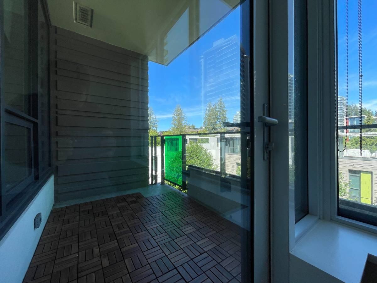 5687 Gray Ave #415 - Photo 7 of 28