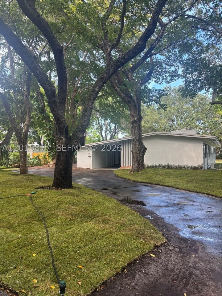 12725 Sw 80th Ave - Photo 5 of 37