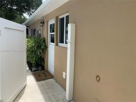 13275 Ne 4th Ave #NORTH - Photo 1 of 1