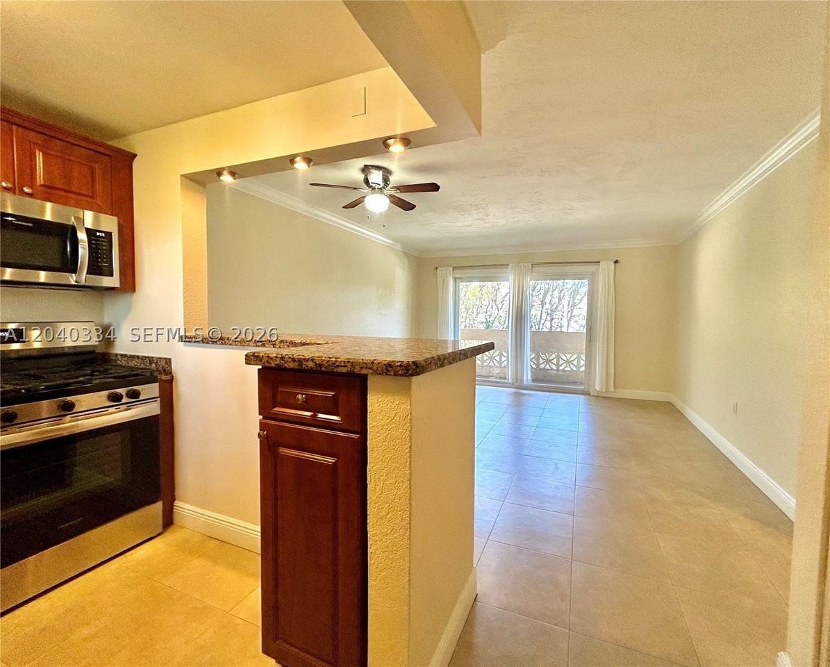 14500 Sw 88th Ave #211 - Photo 3 of 12