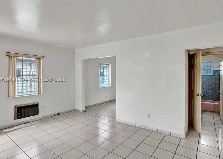 831 Nw 21st Ct - Photo 5 of 17