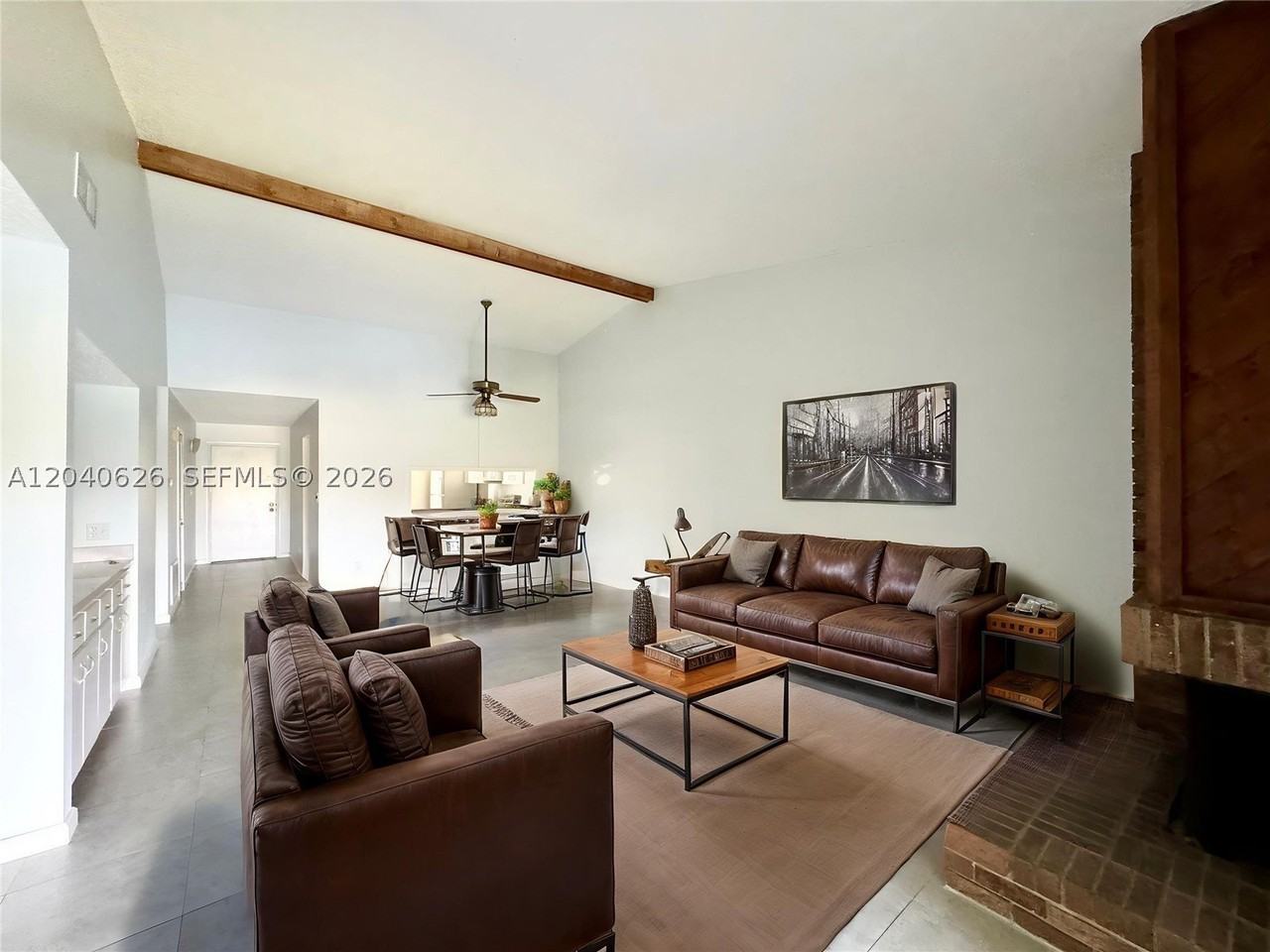 15 Escondido Ct #148 - Photo 4 of 18