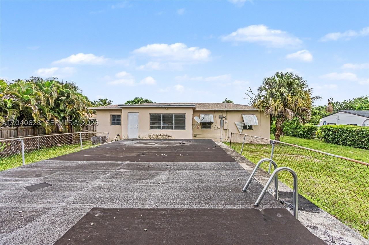 13020 Nw 1st Ave #X - Photo 5 of 39
