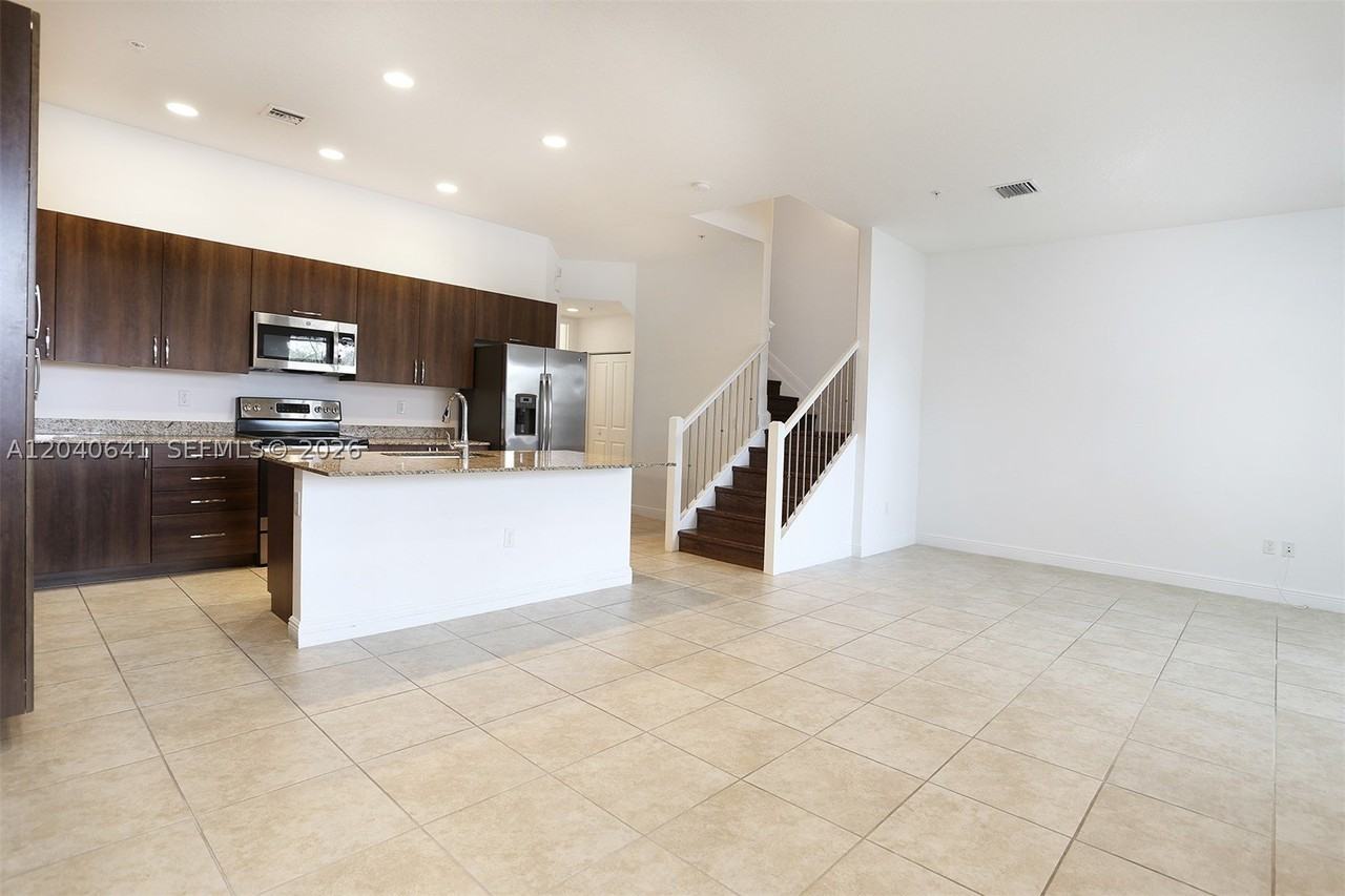 12453 Nw 17th Mnr #12353 - Photo 2 of 31