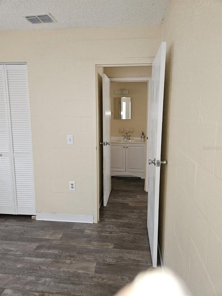 2988 Stowe Pl - Photo 5 of 7