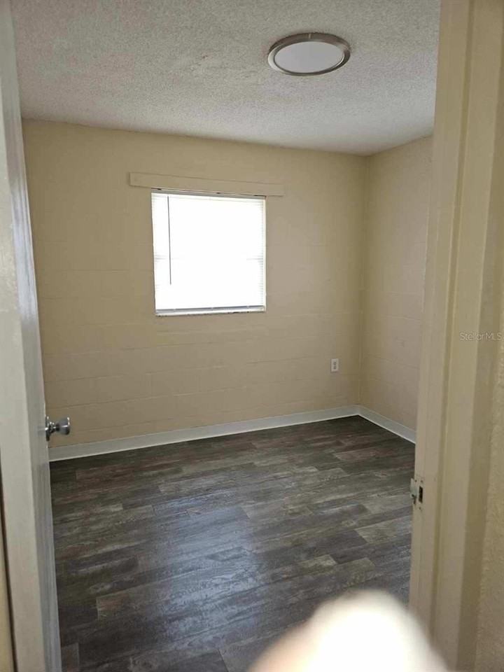 2988 Stowe Pl - Photo 6 of 7