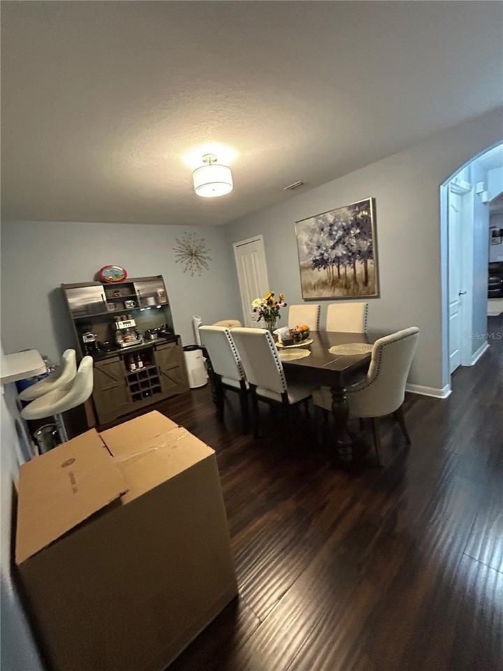 10916 Keys Gate Dr - Photo 4 of 12