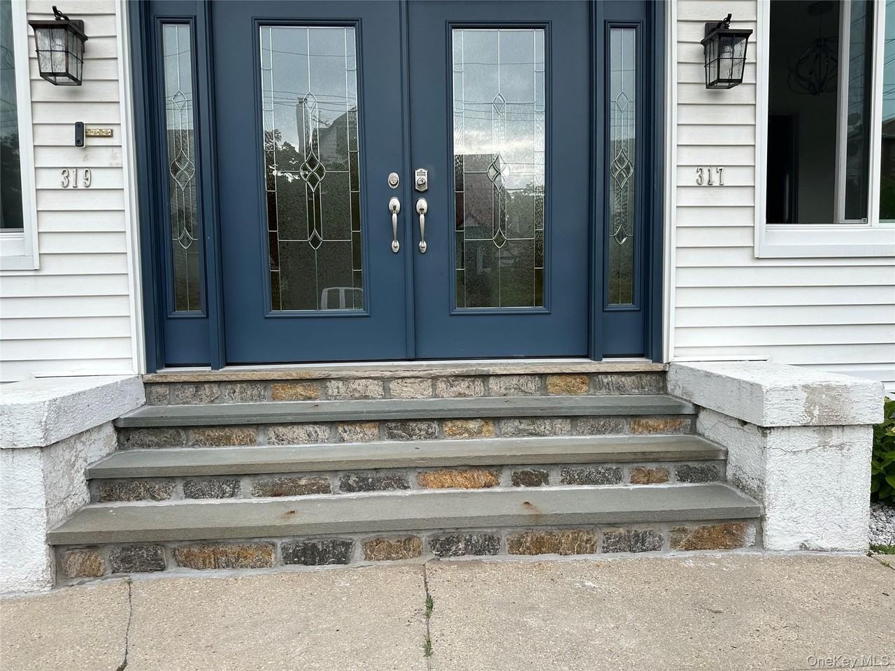 319 N Fulton Ave #317 - Photo 2 of 12