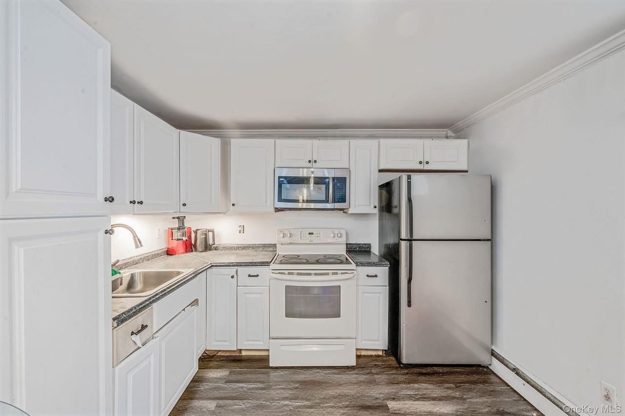 413 Glen Dr - Photo 6 of 8