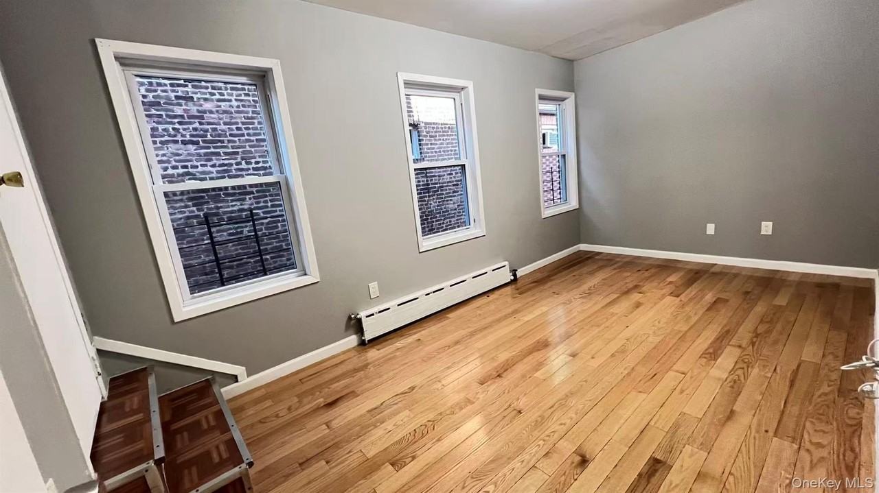 9225 Gettysburg St - Photo 3 of 24