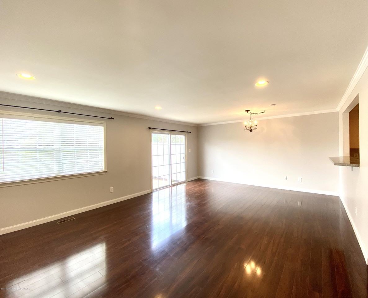2703 Metedeconk - Photo 6 of 17