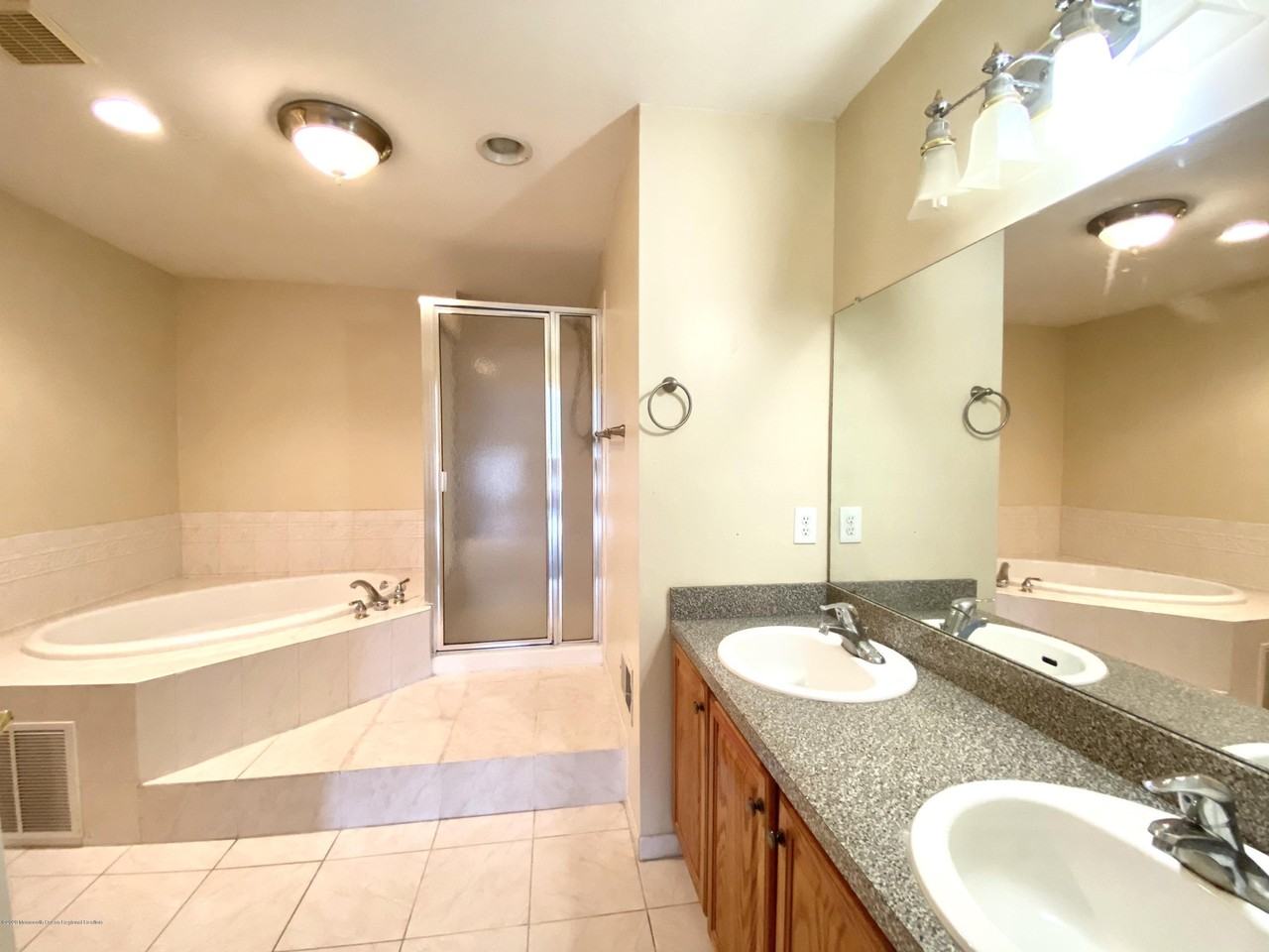 2703 Metedeconk - Photo 7 of 17