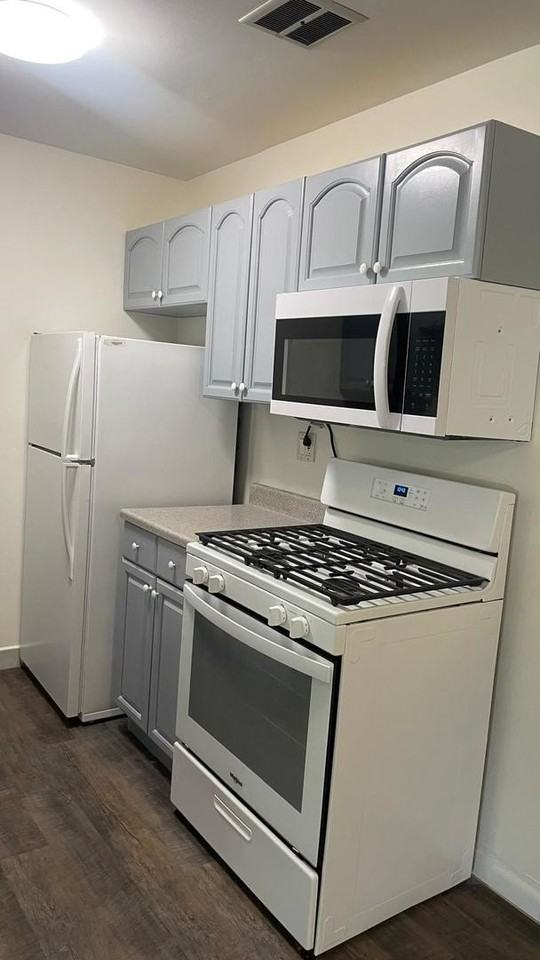 866 Crimson Ct #1-105 - Photo 6 of 18