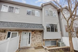 featured image of 332 Park Ridge Ln #5B