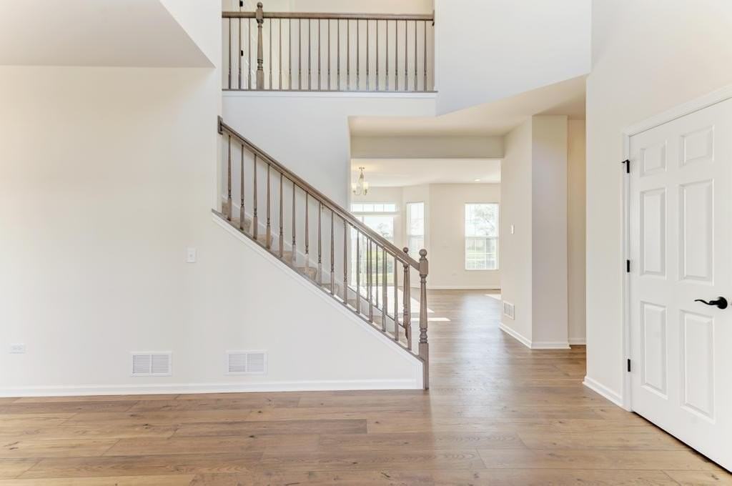 15303 S Sawgrass Cir - Photo 4 of 38