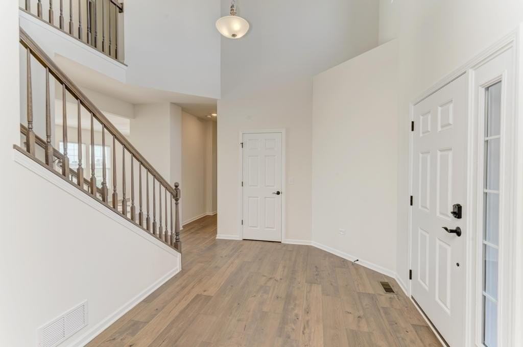 15303 S Sawgrass Cir - Photo 5 of 38