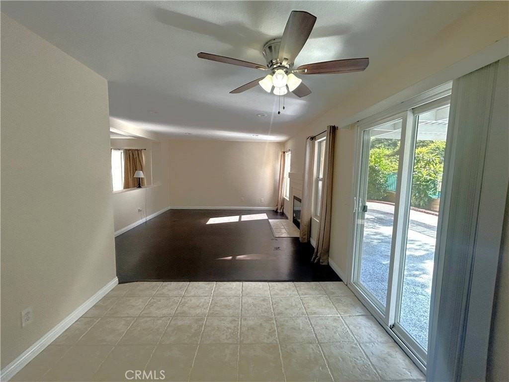 16391 Misty Hill Dr - Photo 5 of 39