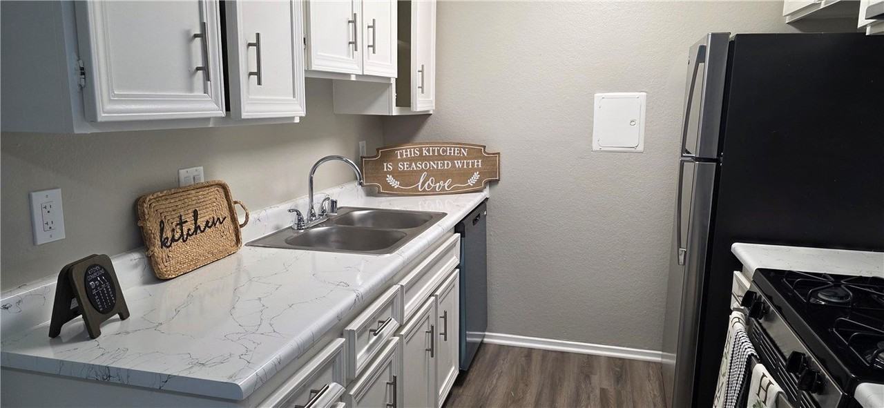 10601 Diana Ave #482 - Photo 6 of 13