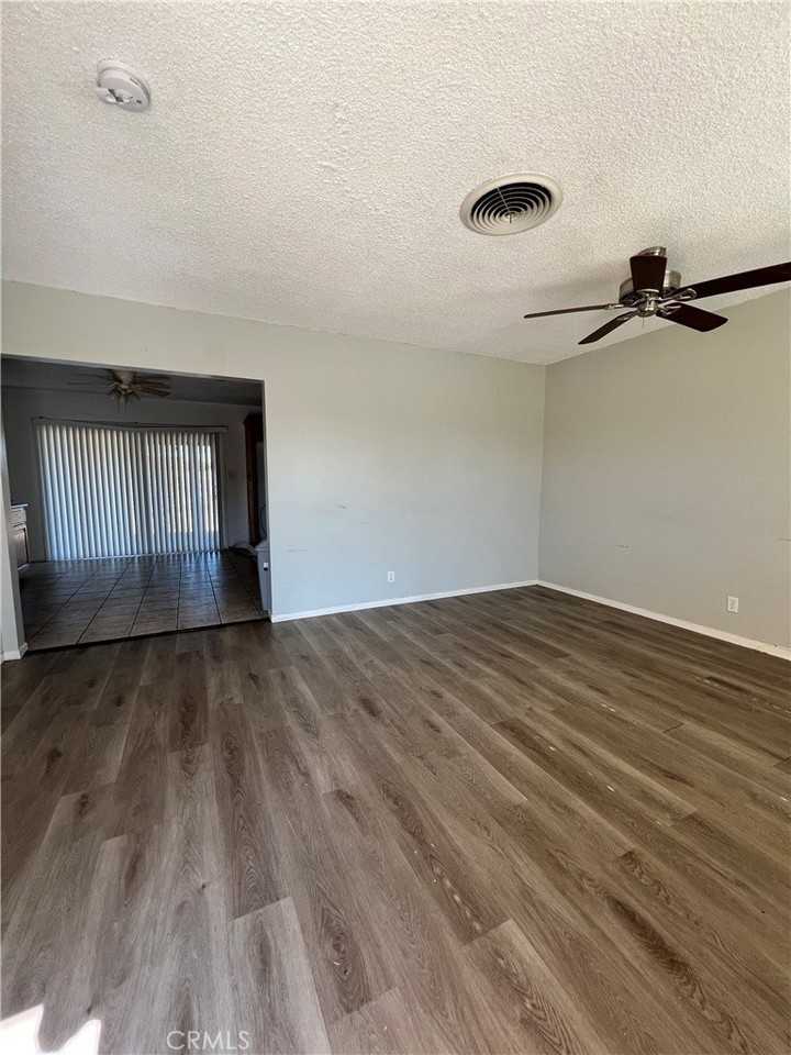 7142 Church Ave - Photo 3 of 14