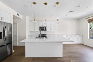 featured image of 216 Finch