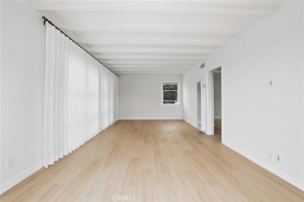 297 Wave St - Photo 4 of 30