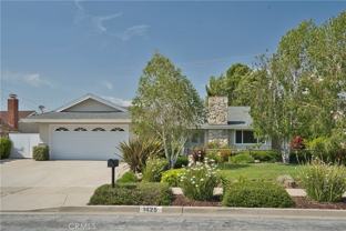1425 Arrow Wood Dr - Photo 1 of 1