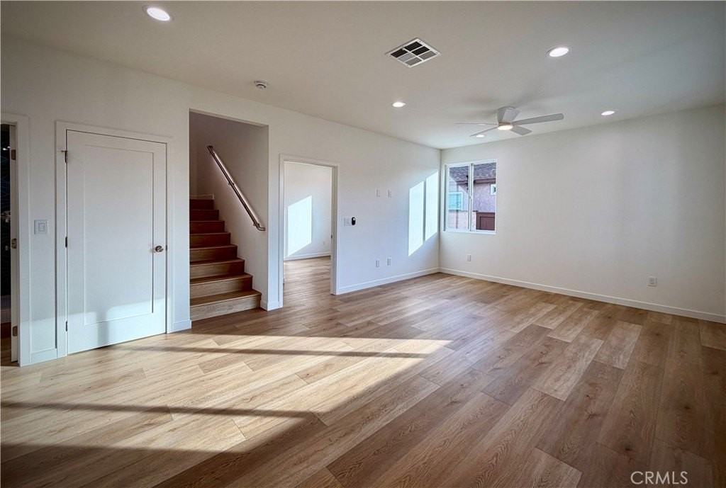 6118 Amos Ave - Photo 3 of 10