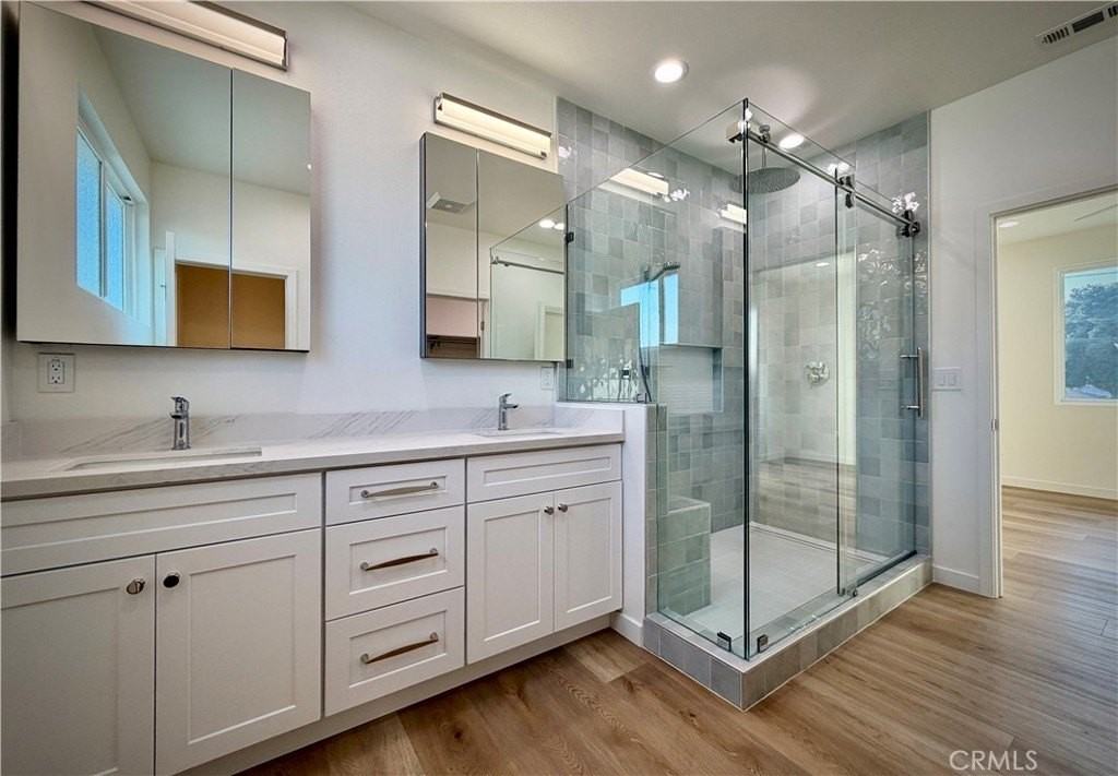 6118 Amos Ave - Photo 4 of 10