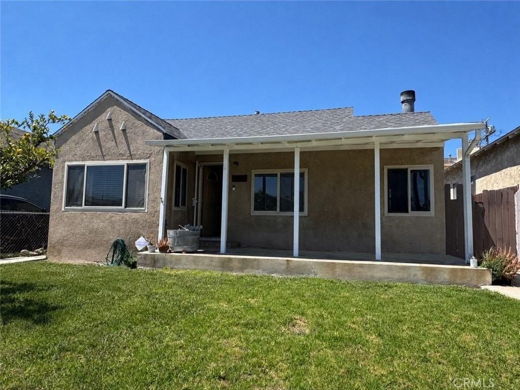 1052 W 25th St - Photo 3 of 26