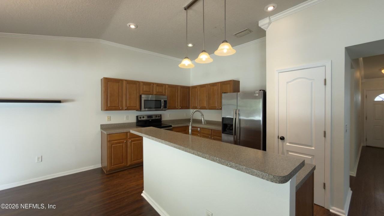 86092 Augustus Ave - Photo 3 of 17