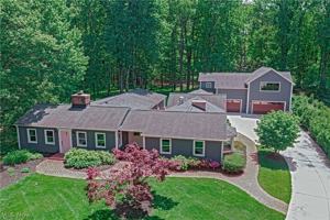 featured image of 1 Deerfield Dr