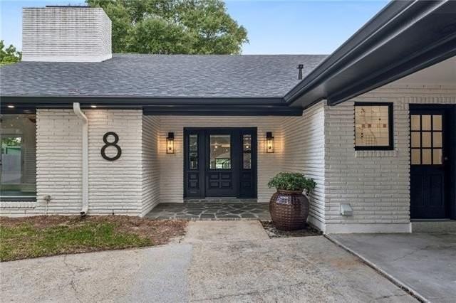 8 Park Island Dr - Photo 3 of 44