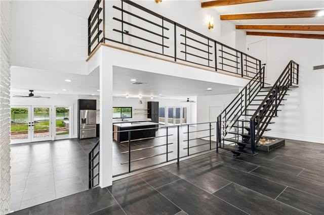 8 Park Island Dr - Photo 6 of 44