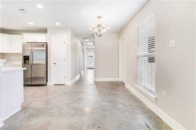 1529 Penrose St - Photo 5 of 14