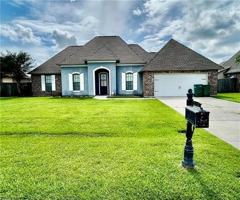 featured image of 44437 Peyton Dr
