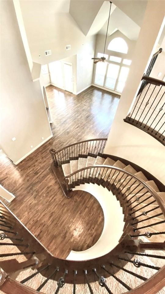 3052 Aerial Dr - Photo 7 of 29