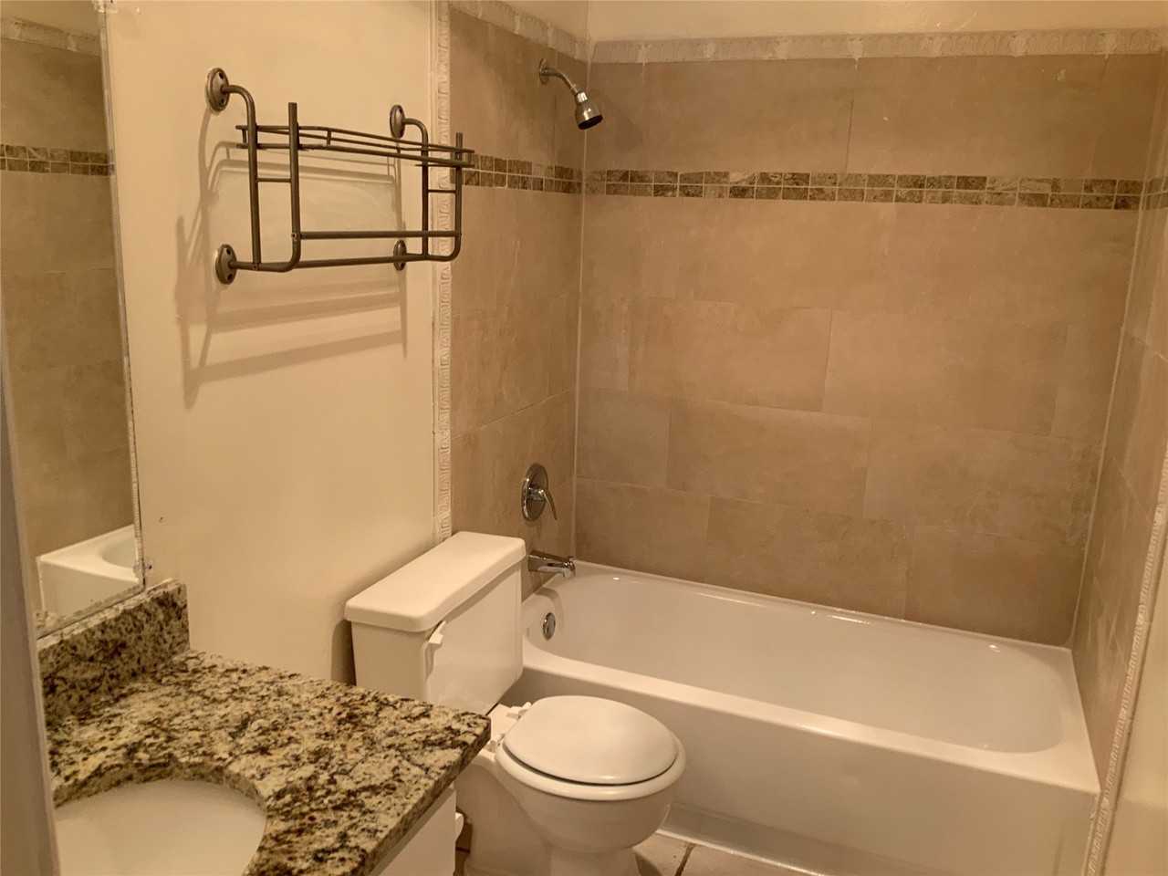 5804 Willow View Dr - Photo 4 of 7