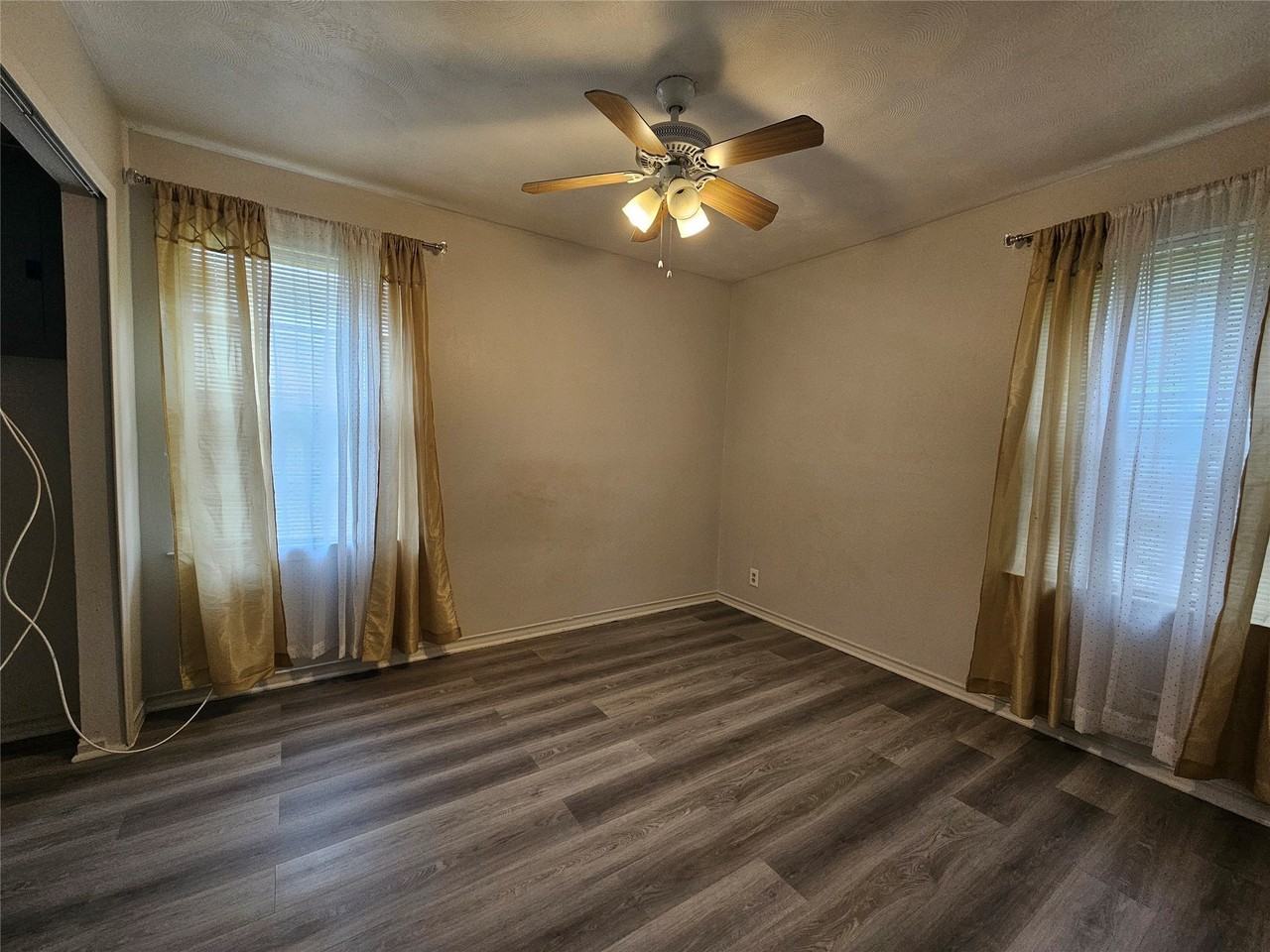 119 Palm Oak Dr - Photo 7 of 17