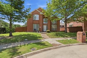 featured image of 5001 Spicewood Dr