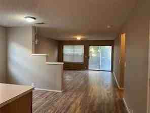 4211 Falcon Dr - Photo 4 of 10