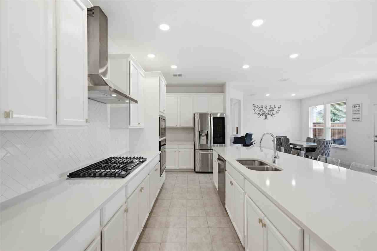 4504 Gilmer Dr - Photo 6 of 30